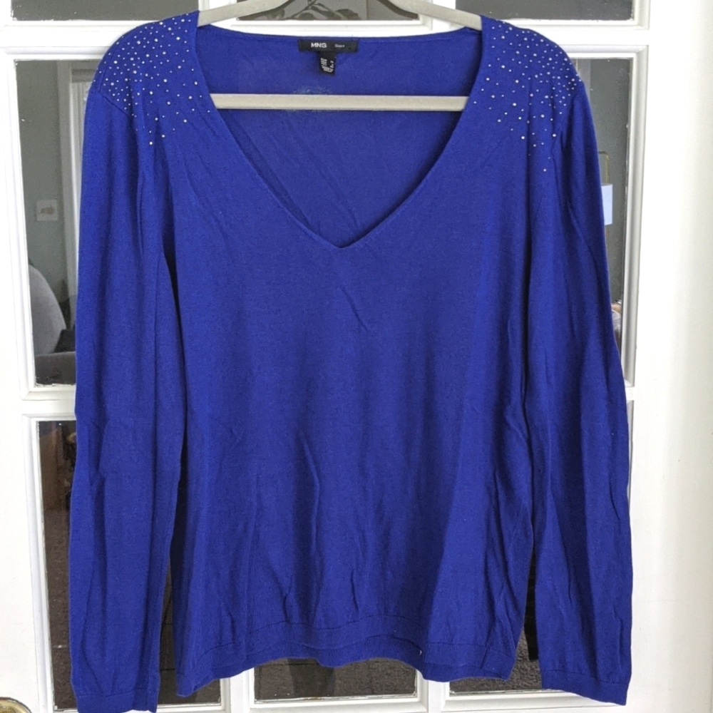 Women's XL Long Sleeve Blue Embellished Sweater